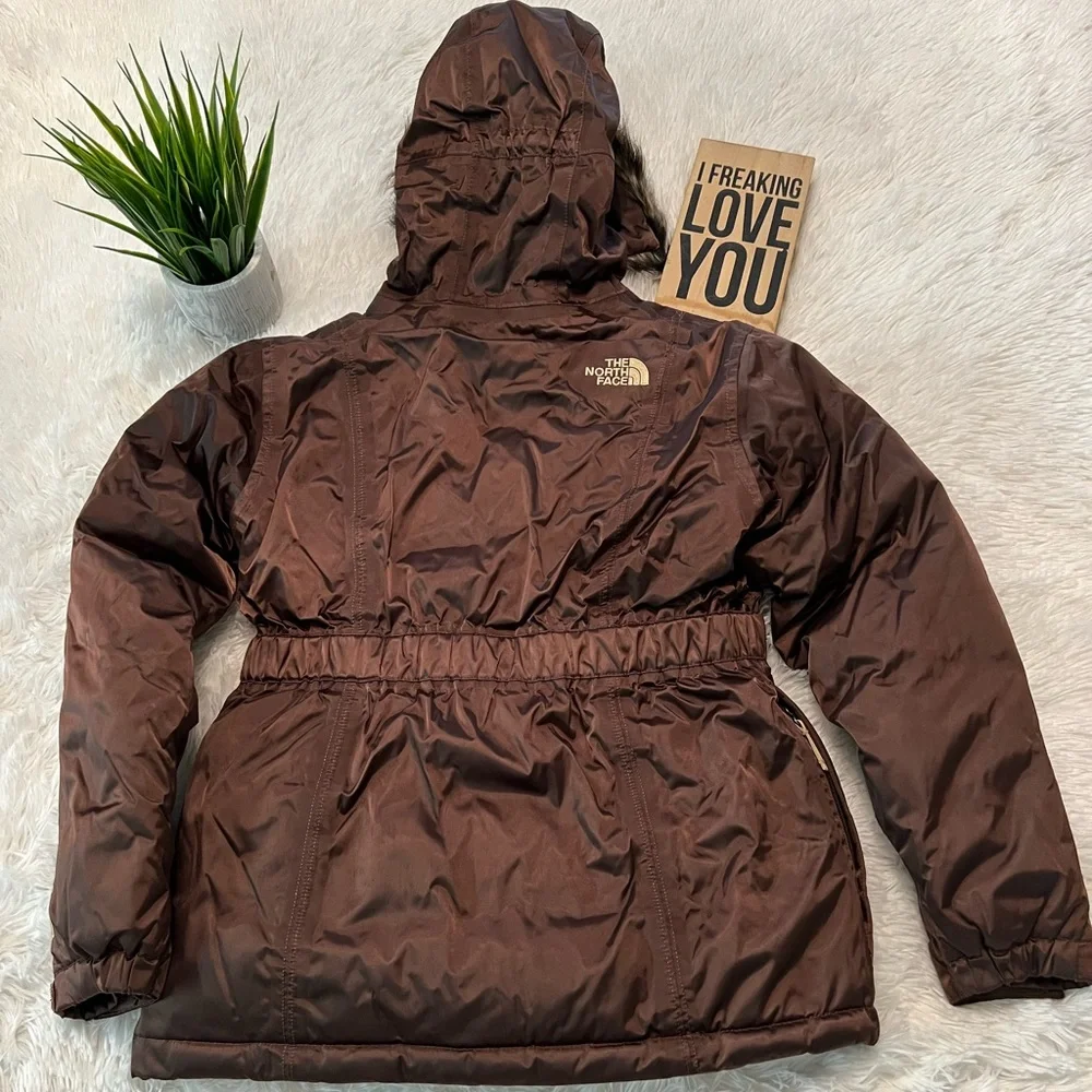 The North Face 550 HyVent Down Fill Hooded Belted Jacket/Coat - Size M 10-12